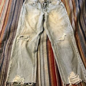 Casual Light Blue Distressed Women's Jeans